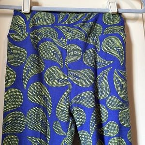 LuLaRoe buttery soft leggings. One size Like new. Bundle and make me an offer!!